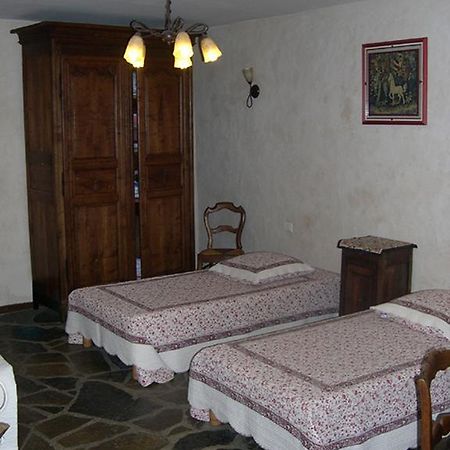 Sainte-Eulalie-de-Cernon La Bergerie Bed & Breakfast 部屋 写真