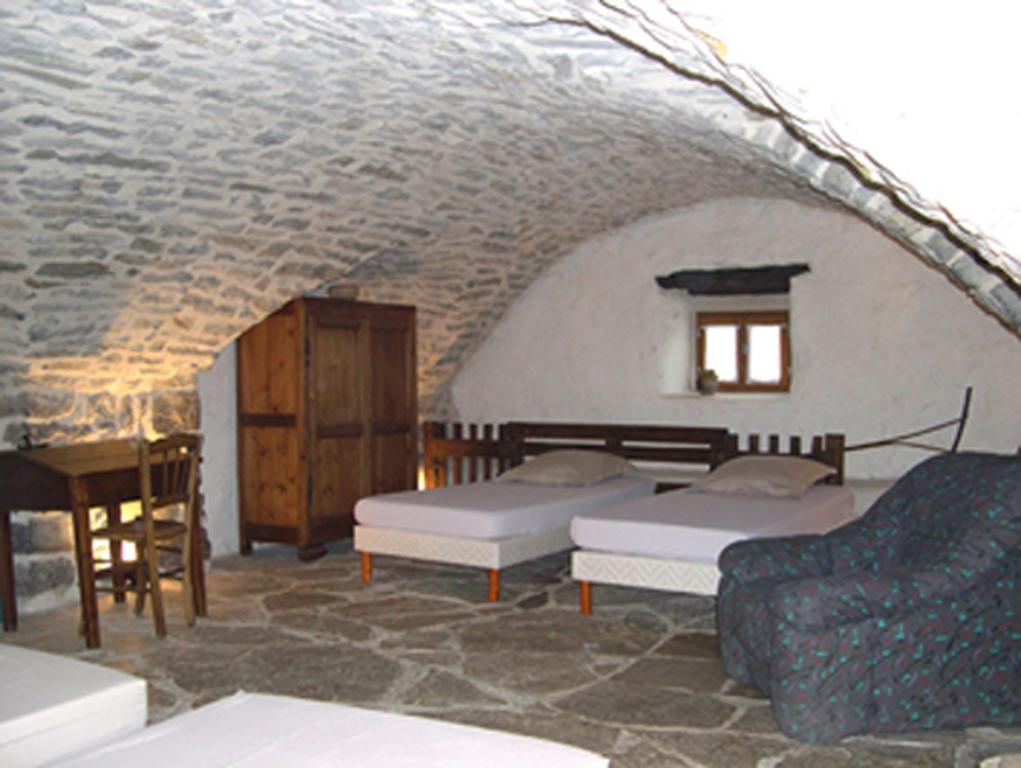 Sainte-Eulalie-de-Cernon La Bergerie Bed & Breakfast 部屋 写真
