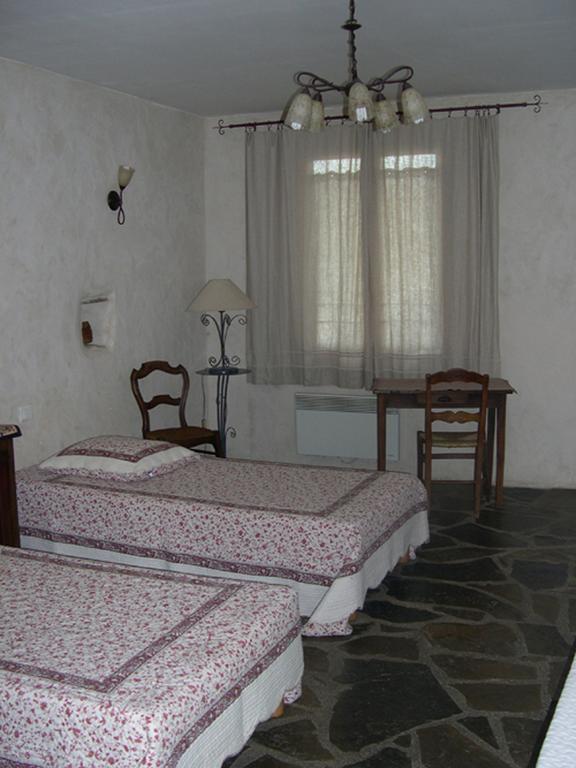Sainte-Eulalie-de-Cernon La Bergerie Bed & Breakfast 部屋 写真
